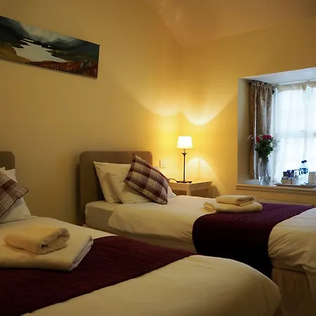 Loch Ness Inn-2