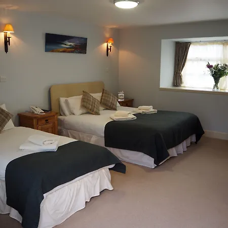 Loch Ness Inn-3