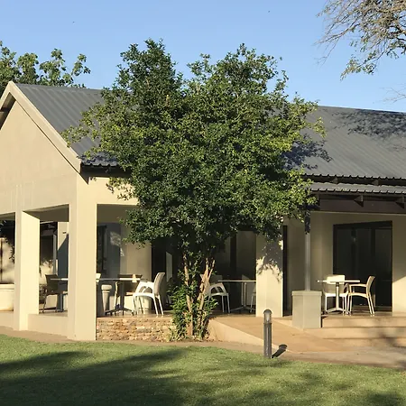 Hamiltons Lodge & Restaurant-3