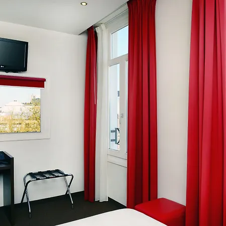 Leonardo Hotel Amsterdam Museum Quarter-3