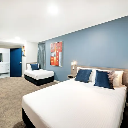 28 Hotel-3