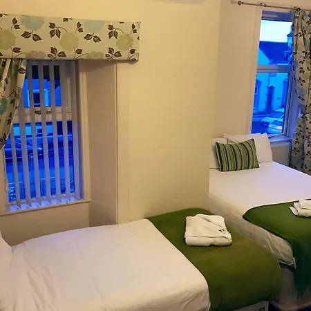 Glenlossie Guest House-2