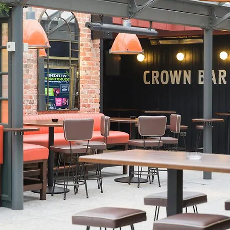 Crown Quarter-3
