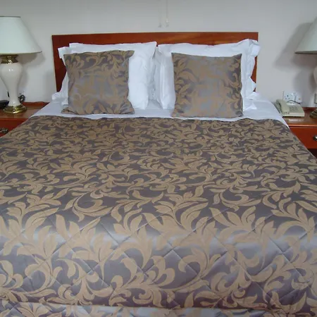 Firs Hotel-3