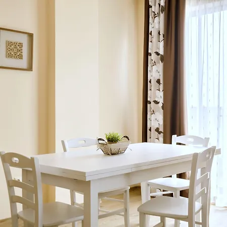 Gardenia Beach Palace Aparthotel-2
