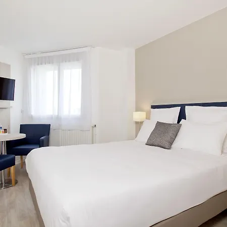 Sejours & Affaires Paris-Davout-3