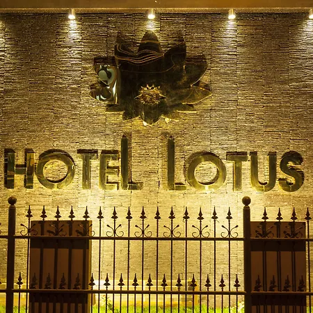 Hotel Lotus-2