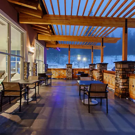 Hampton Inn & Suites Leavenworth-2