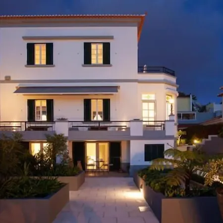 Quinta B. (Adults Only)-2