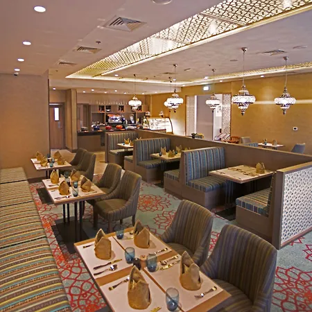 Mena Plaza Hotel Albarsha At The Mall-2
