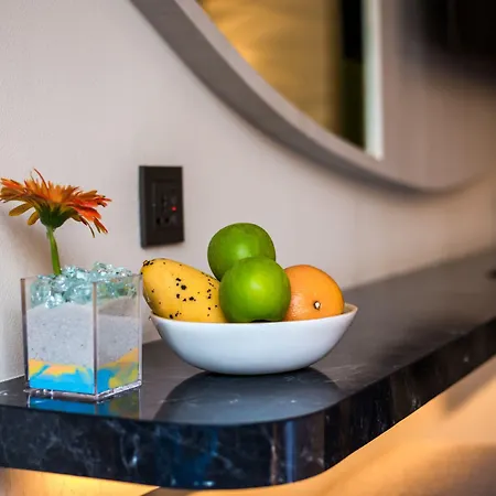 Hotel Clover Patong Phuket-2
