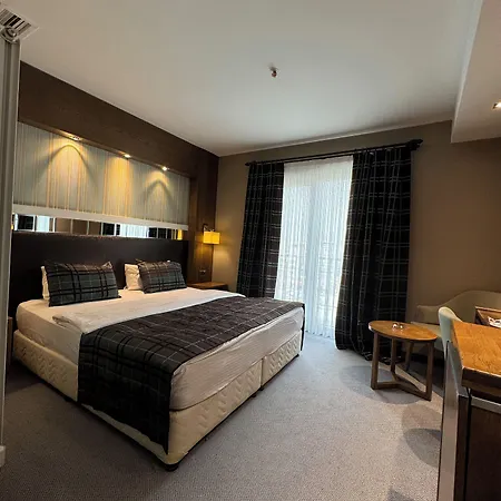 Grand Hotel Van-3