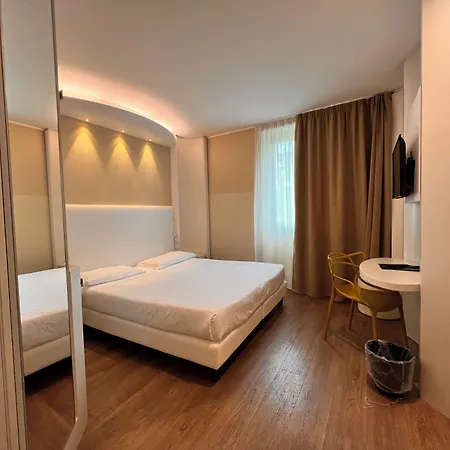 Ark Hotel-2