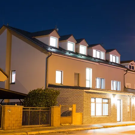 Grand Petit Hotel-3