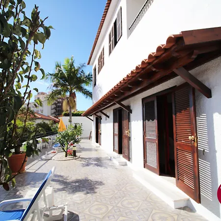 Guesthouse Vila Lusitania-2