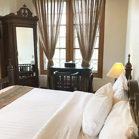 Classique Inn-2
