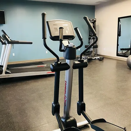 Fairfield By Marriott Inn & Suites Page-2