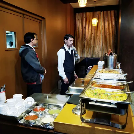 Hotel Mount Regency-3