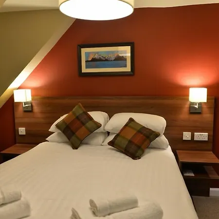 The Portree Hotel-3