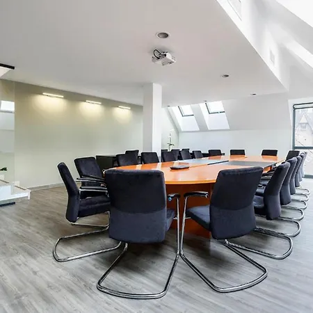 Kvi Hotel Budapest - The Smart Hotel-3