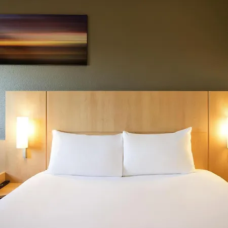 Ibis Utrecht-2