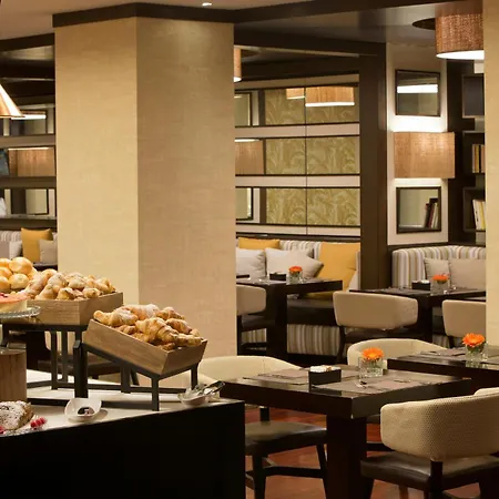 Starhotels Excelsior-2