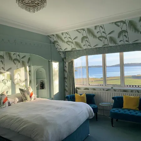 Cairn Bay Lodge-3
