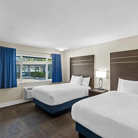 Travelodge By Wyndham Santa Rosa Wine Country-3