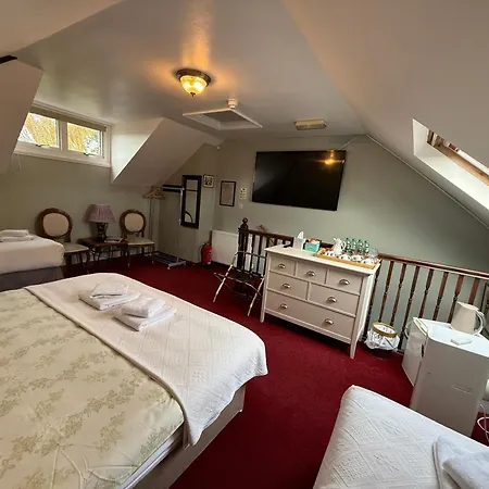 Cambridge Bed & Breakfast-2