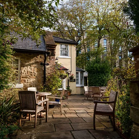 The Kingslodge Inn - The Inn Collection Group-2