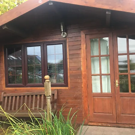 Bridge Farm Guesthouse Rooms-3