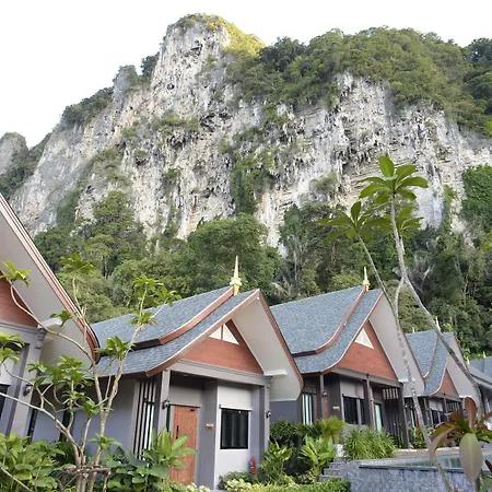 The Scene Cliff View Villas-2