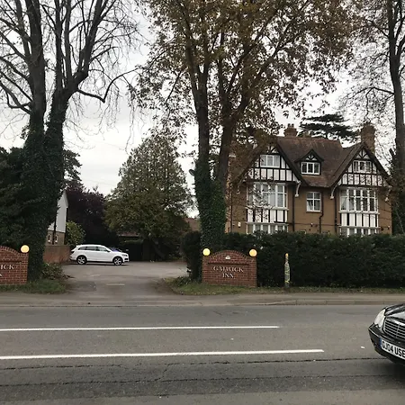 Gatwick Inn-3
