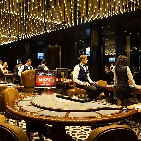 Golden Palace Batumi Hotel&Casino-3