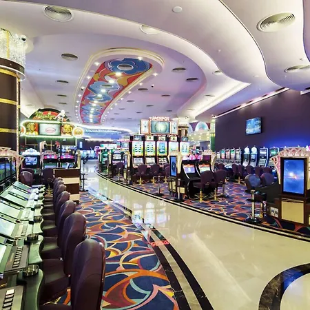 Merit Royal Premium Hotel Casino & Spa-2