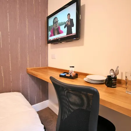 Central Hotel Cheltenham-3