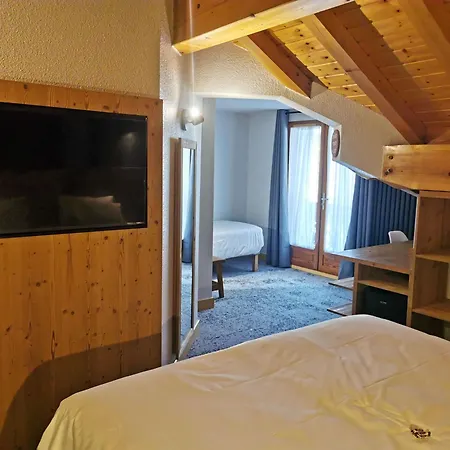 Hotel Les Bruyères-3