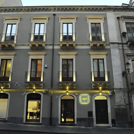 Etnea 454 Catania Luxury Rooms-2