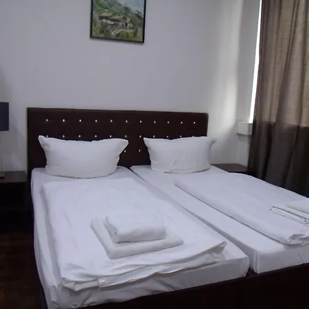 Hotel Arrival-2