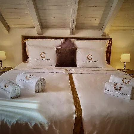 Villa Giardino Heritage Boutique Hotel Bol-3