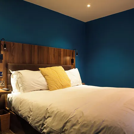 The Cherry Rooms-2