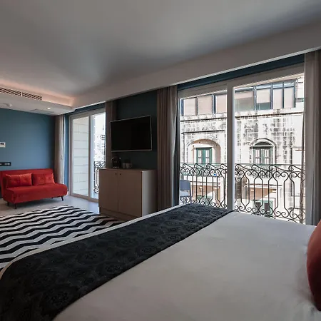 123 Mainstreet Boutique Hotel-3