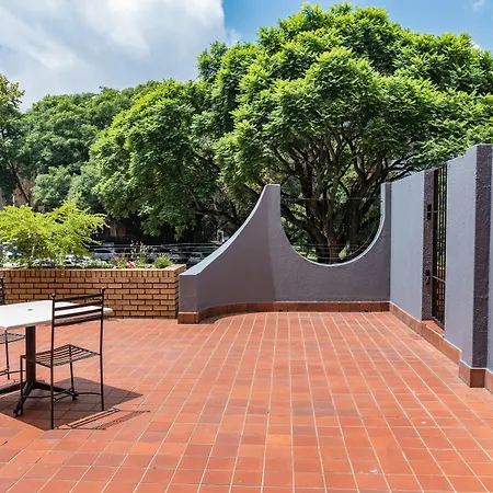 The Jack Rose Hotel, Rosebank, Gautrain-2