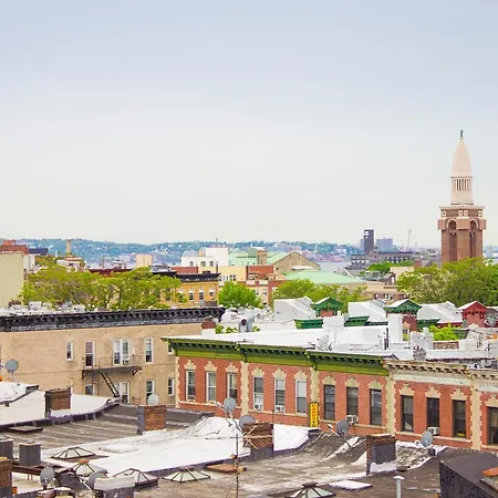 Phoenix Hotel Brooklyn Sunset Park (Adults Only)-3