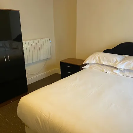 Newport Lodge-2