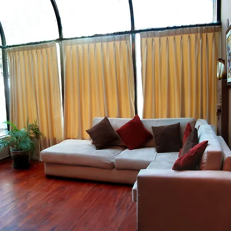 Solis Dies Hotel-2