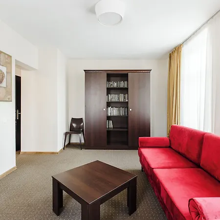 Old Town Hotel Bohema, Klaipeda-2