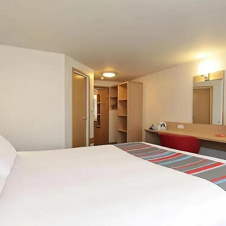 Travelodge Sheffield Central-3
