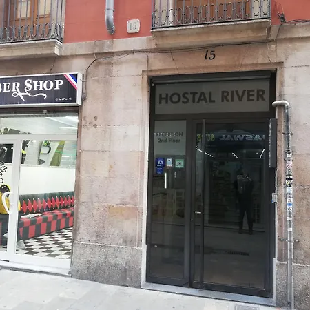 Hostal River-2