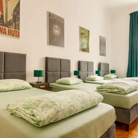 Das Hostel-2